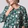 Blusa-Manga-Curta-Estampa-Floral-Verde---Viva-