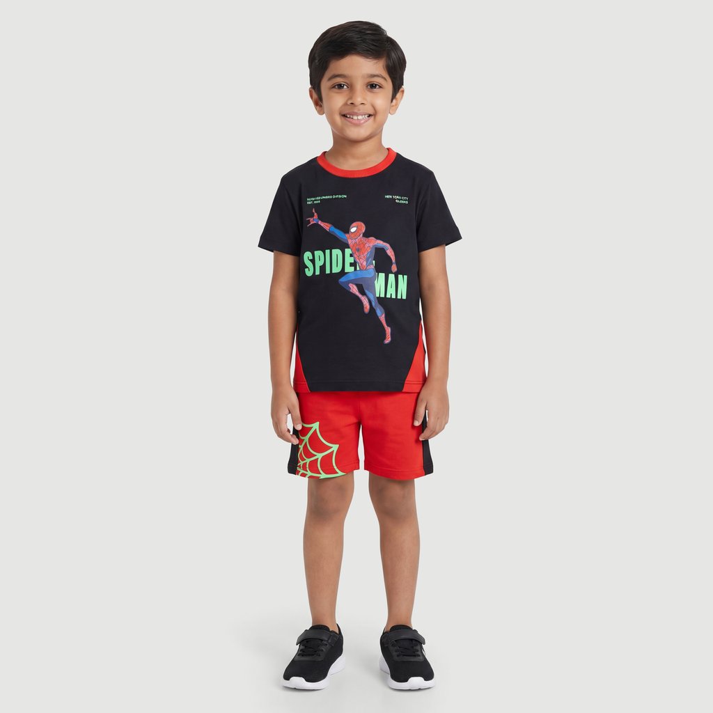 Conjunto Infantil Camiseta E Short Recortes Preto - Marvel