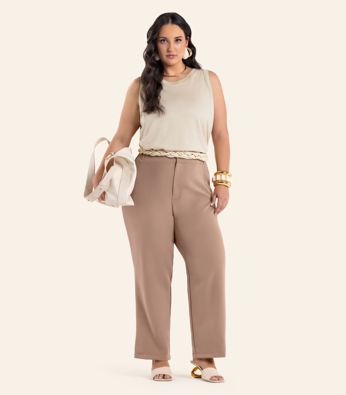 Regata Feminina Com Retilinea Secret Glam Bege