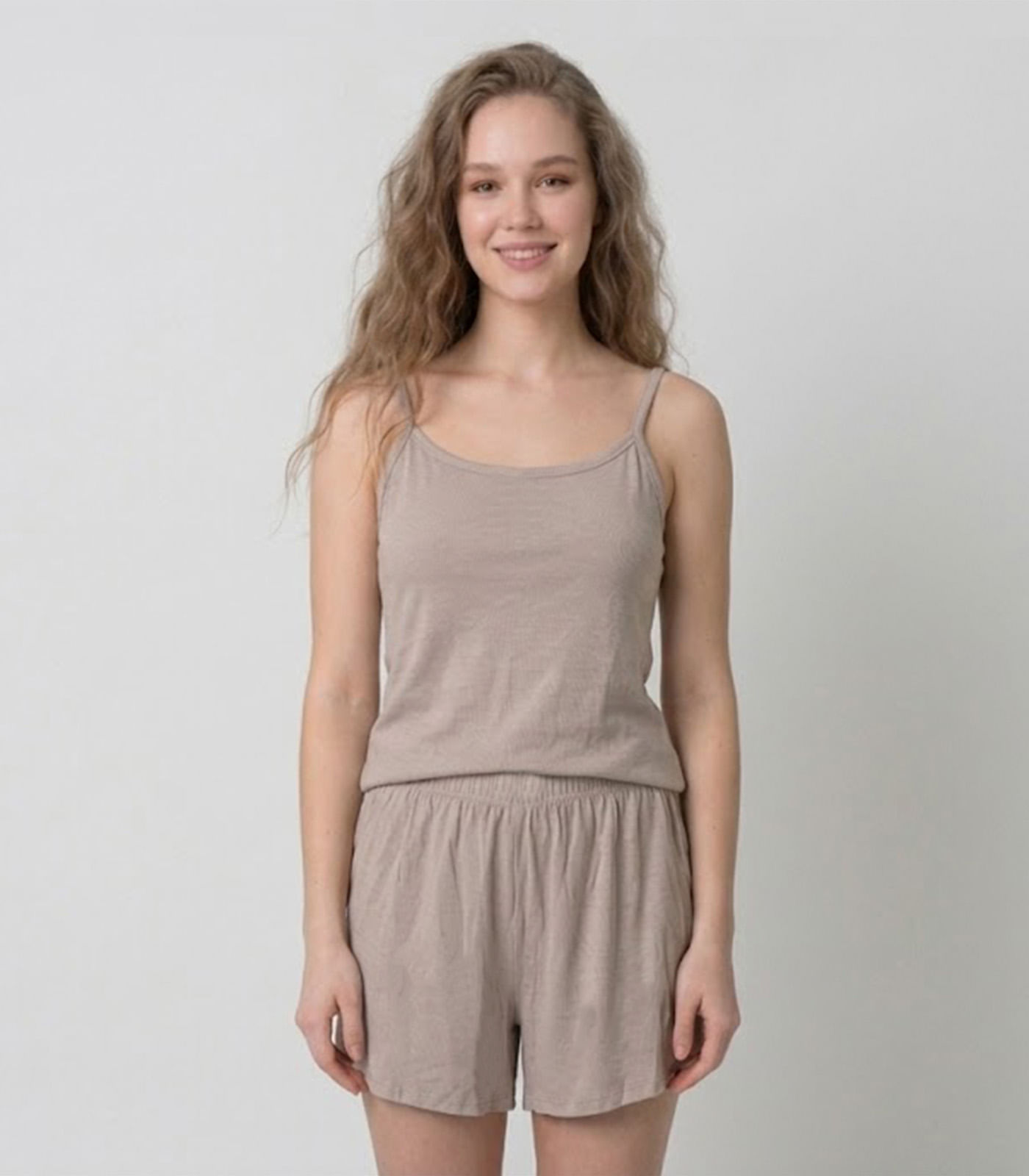 Pijama Feminino De Alças Select Bege